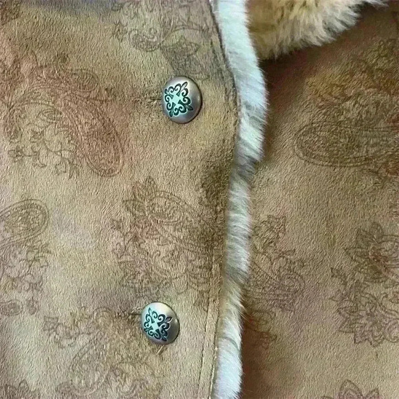 Cozy Vintage County Clothing Women's Brown/Cream Vest L Faux Shearling Fur - Picture 7 of 9